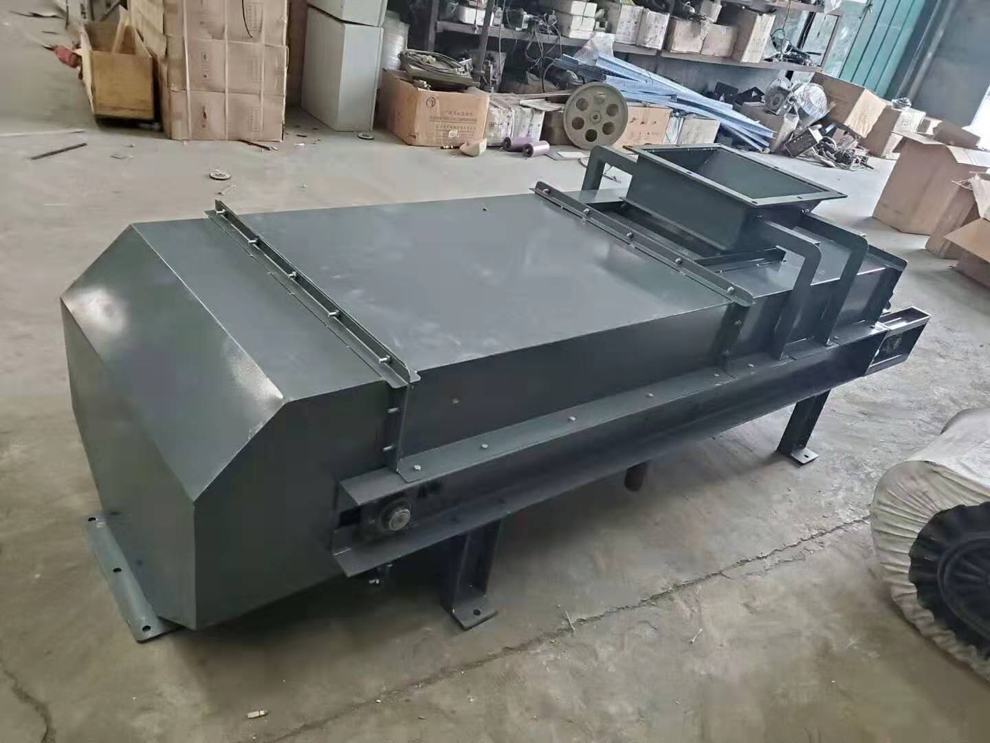 自动定量给料机